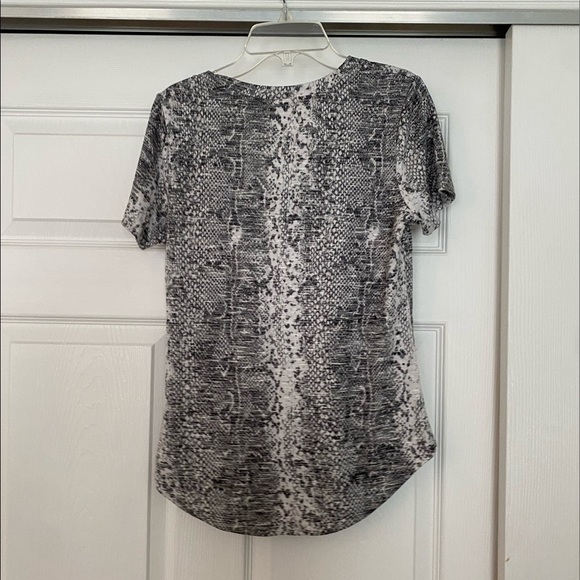 Z Supply South Moon Under Snake Pattern T Shirt - Picture 5 of 6